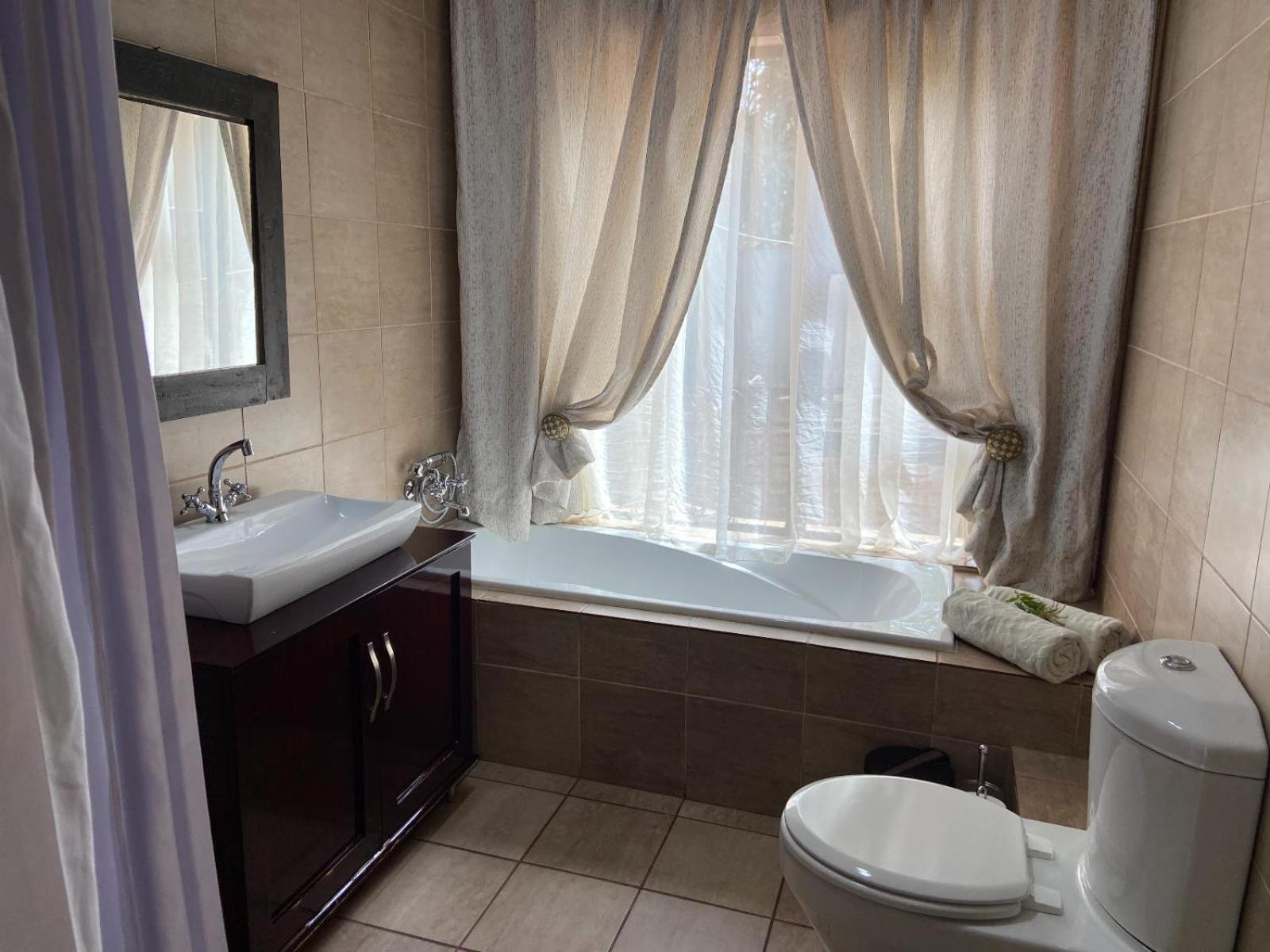 Aloe Guesthouse Klerksdorp Room photo