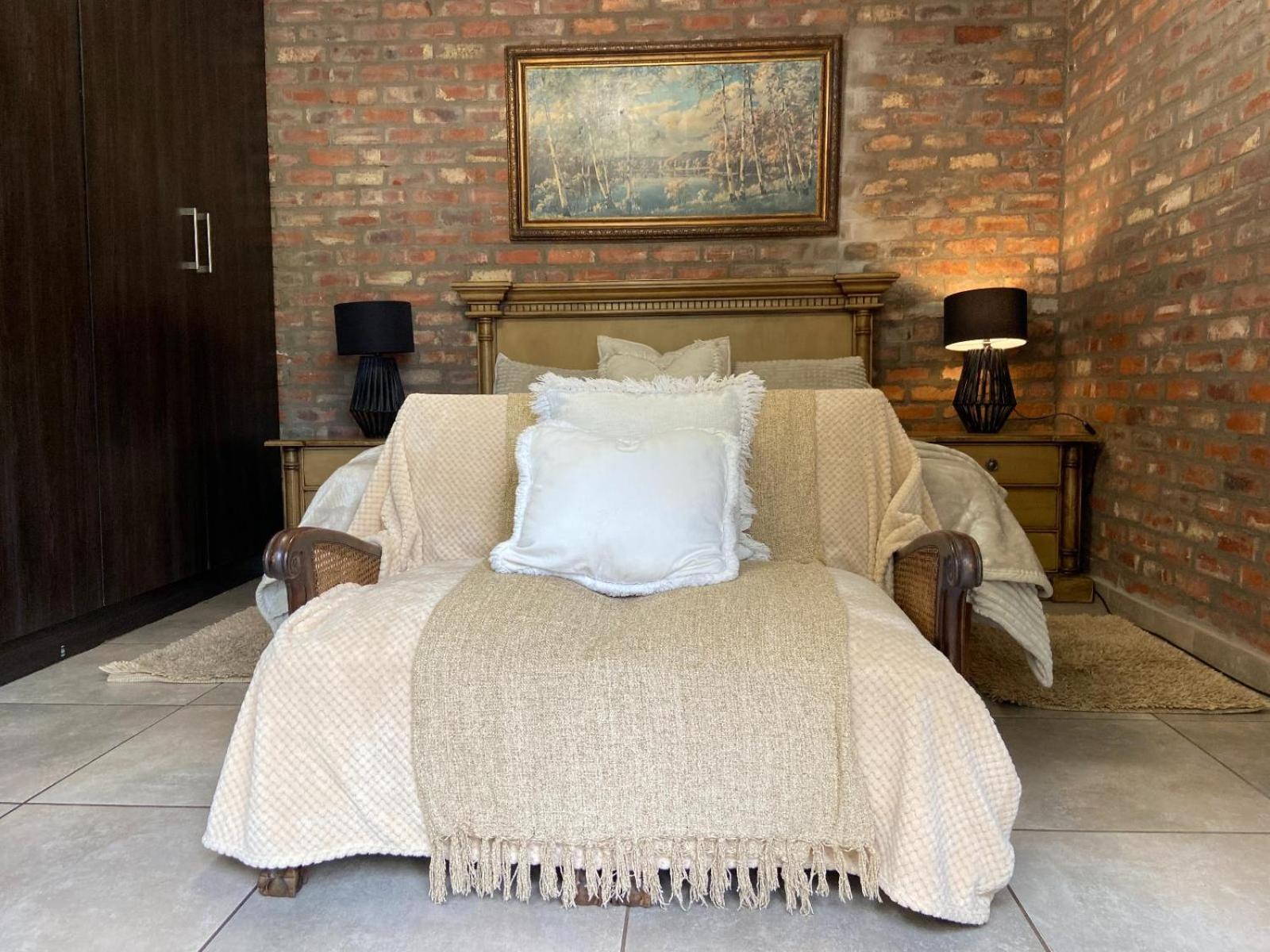 Aloe Guesthouse Klerksdorp Room photo